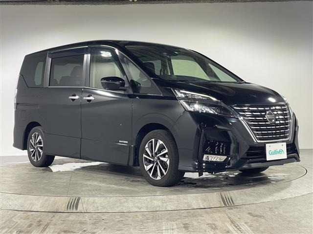セレナ 2.0 ハイウェイスター 修復歴無し