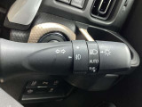 オートライトシステム 車外の明るさを感知し、自動でヘッドライトのON,OFFをコントロールします