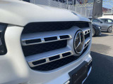 【24時間ツーリングサポート】メルセデスの認定中古車「サーティファイドカー」では、専任のオペレーターがコールセンターに24時間365日待機。応急処置や、車両の牽引など、一定の条件にて無料でサポート致します。
