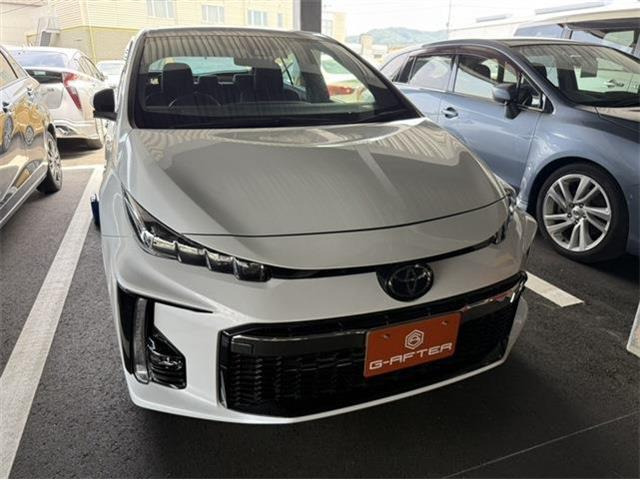 プリウスPHV 1.8 S ナビパッケージ GR スポーツ R3登録11.6型ナビ半革シートヒータ衝...