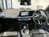 【展示場について】九州エリア最大級の展示場常時30台以上のBMWを展示しております。入庫する予定車両やNET掲載が間に合っていない車両も御座いますので是非一度お問い合わせ下さい。