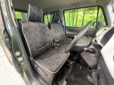 運転席シート廻りは使用感も少なく、良好な状態となっています。丁寧に使われていたことがよくわかりますね。