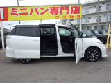 開口部が広い両側スライドドアなので荷物の積み下ろしもラクラクです♪駐車場の間隔が狭いところでも安心してドアを開けることができますね!