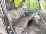 運転席シート廻りは使用感も少なく、良好な状態となっています。丁寧に使われていたことがよくわかりますね。
