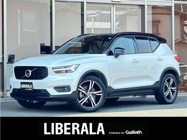 XC40 T4 AWD Rデザイン 4WD 本革シート