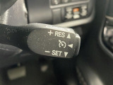 【クルーズコントロール】高速道路や自動車専用道路を走行中にドライバーが設定した速度で、アクセルペダルを踏まなくても、一定の車速で走行してくれます!