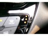 座面と背もたれをすばやく温めるシートヒーターを運転席・助手席に設定。