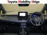 良好な視界と最適なドライビングポジションがとれるように設計された運転席まわりです。