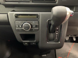 群馬ダイハツでは、安心してお乗りいただけるようにすべての車に検査・クリーニングを実施しています。