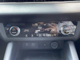 【 オートエアコン 】車内温度を感知して自動で温度調整をしてくれるのでいつでも快適な車内空間を創り上げます!
