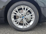 右前フロント 205/55R17