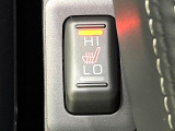 【シートヒーター】寒い日に重宝するシートヒーター!エアコンより早く温まってくれるので寒がりの人も安心ですね♪エアコンの温風は乾燥するから苦手、という方にもをおすすめです。
