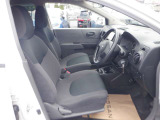清潔で広々した座席です!是非、現車を見て体感してみてください。