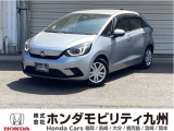 ガソリン車のフィット HOMEです。LEDヘッドライトや、スマートキー、オートエアコン等の快適装備に加え、ホンダセンシングを搭載した1台です。