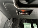 ETC車載器です。高速道路を利用する際の支払いがキャッシュレスなのでとても便利なアイテムです!