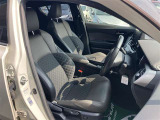 運転席、助手席共に綺麗です!