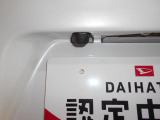 ダイハツ純正ナビ用全方位カメラが装着されております。純正ナビ装着時、ナビ画面にカメラの映像が映ります。(ナビは別売になります。)