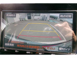 バックガイドモニターで、後方を確認しながら安心して駐車することができます。運転初心者も熟練者も必須の機能ですよ!