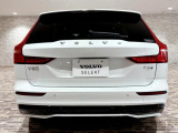 V60 ウルトラ T6  AWD プラグインハイブリッド 4WD 