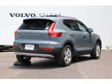 XC40 T4 モメンタム 