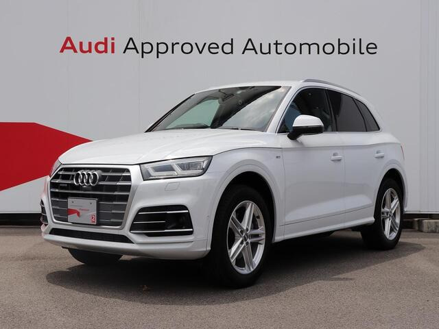 Q5 2.0 TFSI クワトロ スポーツ Sラインパッケージ 4WD 