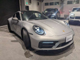 快適な環境で、厳選されたポルシェ認定中古車を常時展示。世界水準の品質、そして信頼性の高い確かなポルシェをご体感ください。