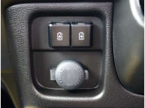 リバーサイドでは、全車試乗可能ですので各お客様、ご納得行くまでご検討中のお車とのフィーリングを確認できます。