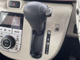 気になる車はすぐにお問い合わせください!画面右側の0066から始まる無料ダイヤルからお問い合わせ下さい!専門スタッフがお車のご質問にお答えいたします!