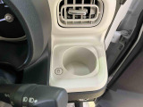広々とした展示場を持つ店舗です。快適な車選びをお手伝いさせていただきます♪