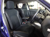 【運転席】最適なドライビングポジションで操作性を向上!長時間運転の疲れを軽減します。