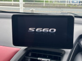 先進的なフローティングレイアウトを採用した【センターディスプレー】
