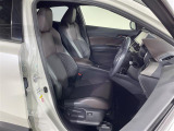 気になる車はすぐにお問い合わせください!画面右側の0066から始まる無料ダイヤルからお問い合わせ下さい!専門スタッフがお車のご質問にお答えいたします!