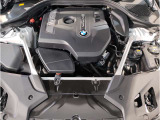 【ご納車前点検】BMW認定中古車は100項目の箇所を徹底的にチェック致します。機械的な箇所や電気系、コンピューターなどをご納車前に点検し、交換基準に達した部品は全て新品に修理返品した後にご納車致します。
