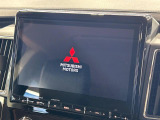 【大画面ナビ】人気の大型10インチナビを装備。存在感のある大画面はインパクト大!ナビ利用時のマップ表示は見やすく、テレビやDVDは臨場感がアップ!いつものドライブがグッと楽しくなります♪