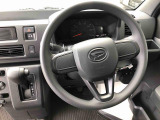 運転中も見やすいメーター。