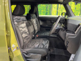 運転席シート廻りは使用感も少なく、良好な状態となっています。丁寧に使われていたことがよくわかりますね。