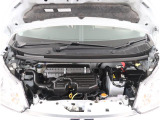 SUBARU認定U-Carはお客様に気持ちよくお乗りいただくために、独自のクリーニング基準を設定し内装から外装、エンジンルームに至るまでしっかりクリーニングをしておりますので快適にお乗りいただけます。