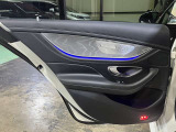 上質でお買い求めやすい輸入中古車をご案内しております。お客様のお好みに合った弊社在庫よりお選びくださいませ。
