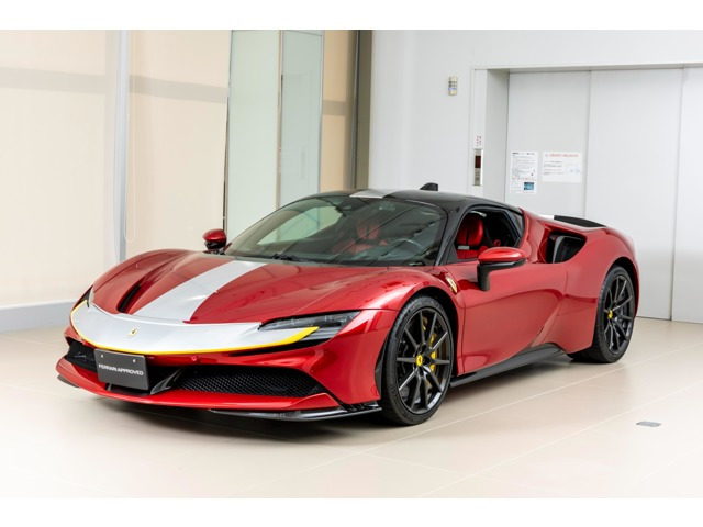 SF90ストラダーレ アセット フィオラノ F1 DCT E 4WD 