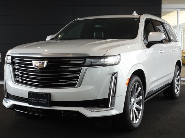 エスカレード プラチナム 4WD 4WD