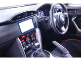 スポーティーな走りを実現する為の運転席周りです