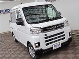 【車屋】として、長く車業界に従事した経験豊富なスタッフが在籍しております。