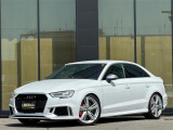 RS3セダン 2.5 4WD 本革シート
