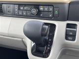 気になる車はすぐにお問い合わせください!画面右側の0066から始まる無料ダイヤルからお問い合わせ下さい!専門スタッフがお車のご質問にお答えいたします!