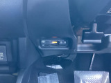 ETC付いてます。ETCが使用可能な道路通行料はキャッシュレスでスマートに走行できます。再セットアップして納車致します。