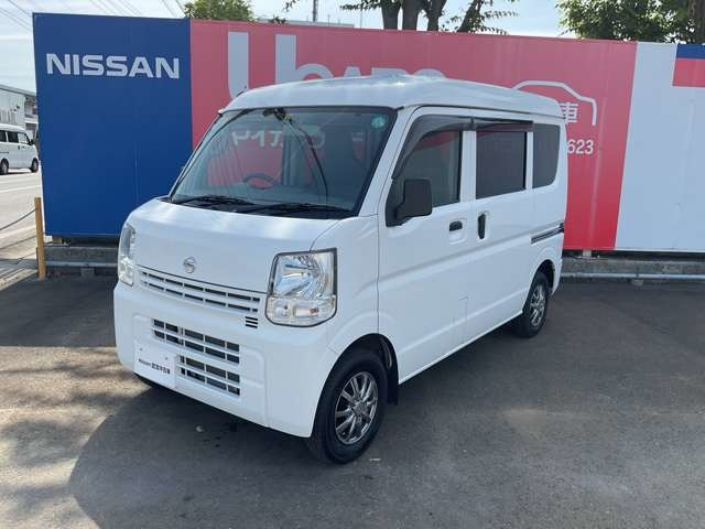 NV100クリッパー DX ハイルーフ 5AGS車 4WD 