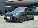 「ミニ ジョン・クーパー・ワークス」が新しく入庫いたしました。こちら当社自慢のお車です。まずはご覧になってください!いろんなところをチェックできます。