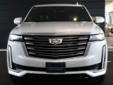 エスカレード プラチナム 4WD 4WD