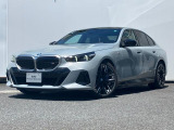 高年式!走行少ない!弊社デモカー!稀少M60!人気のブルックリングレー!セレクトパッケージ!パノラマガラスサンルーフ!Bowers&Wilkinsサラウンドサウンドシステム!