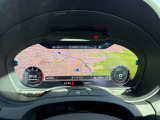 快適なショールームにて、お車選びのお手伝いから、ご購入後の整備待ちまで、ご対応致します。
